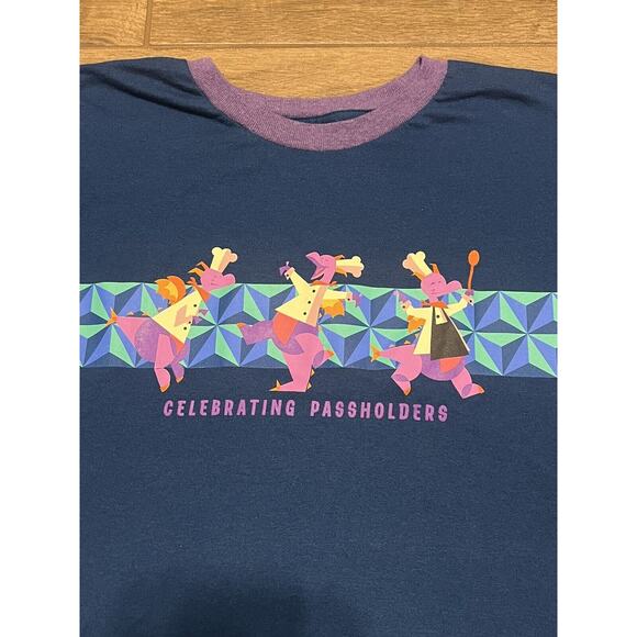 Disney 2021 Epcot Food And Wine Chef Figment Celebrating Passholders T-Shirt M - Picture 4 of 4